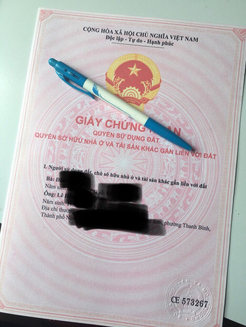 giao sổ hồng giả, sổ đỏ giả cho khách