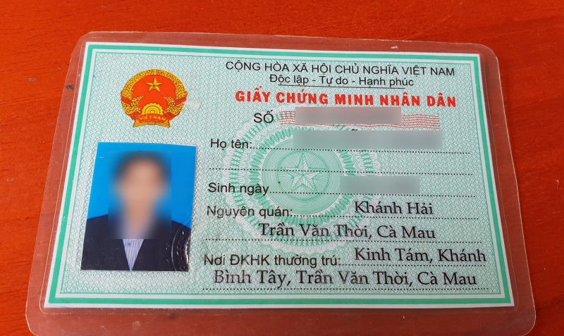 làm giấy chứng minh giả
