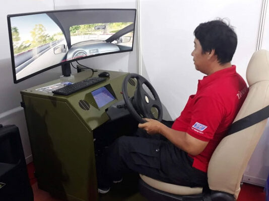 Thi thử mô phỏng lái xe b2 là gì? 